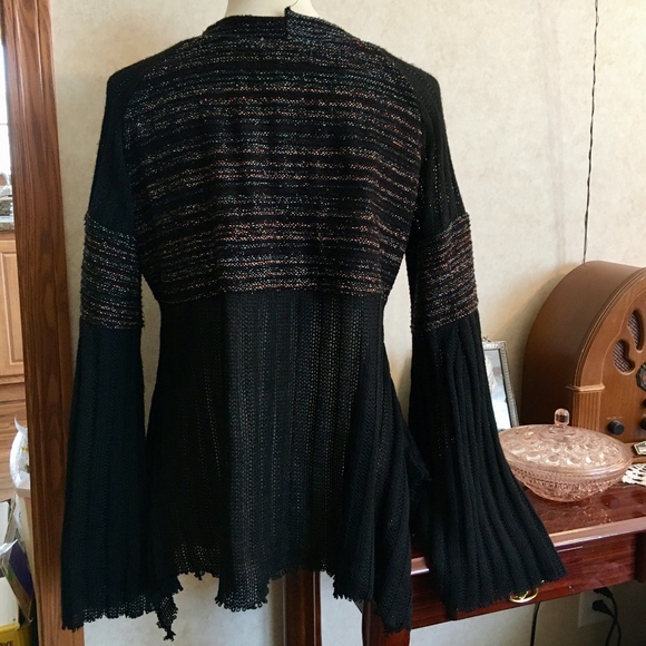 ALTAR'D STATE Bell Sleeve Sweater Size Medium - Picture 5 of 7